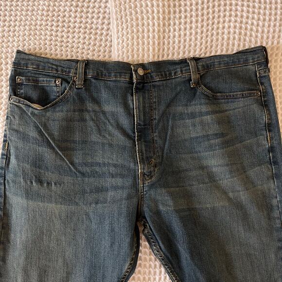 Signature Levi's S51 Straight Fit Jeans Men’s 42x30 Blue Medium Wash Denim - Picture 2 of 8